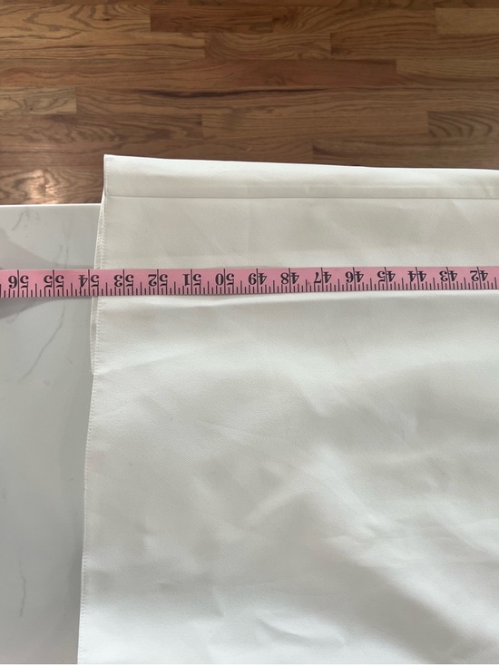 Elegant One-Shoulder White Satin Dress with Statement Bow - Picture 6 of 8